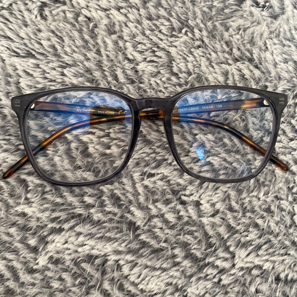 Blue light Ray Bans